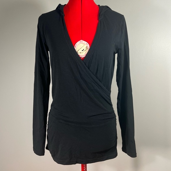 Long Sleeve Black Faux-Wrap Athletic Top - M - Picture 1 of 9